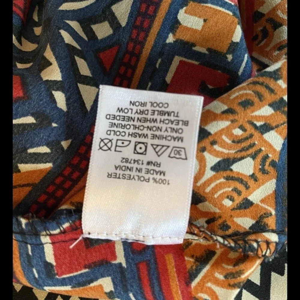 Indulge in Style women's Dress Size Medium‎